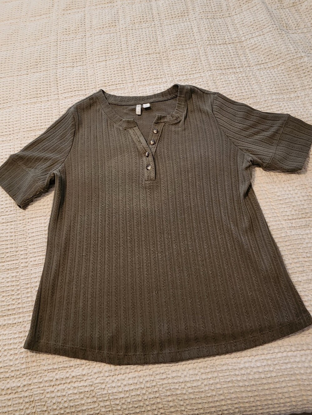 Cato Women's Olive Green Henley Ribbed Knit Top Large Stretchy Casual
